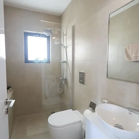 Aqua Pearl Aq01 Villa Protaras