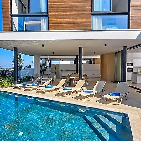 Villa Aqua Pearl Aq01