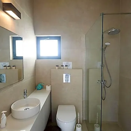Aqua Pearl Aq01 Villa *