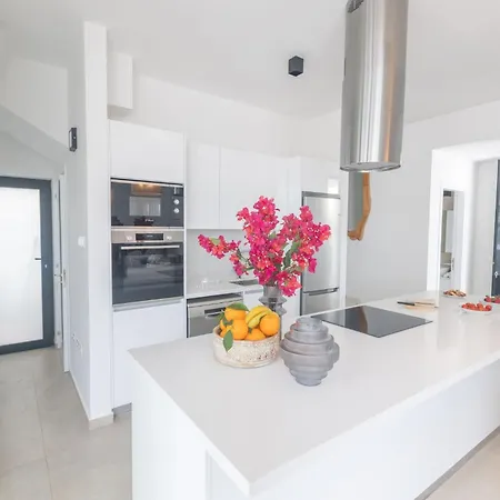 Villa Aqua Pearl Aq01 Protaras