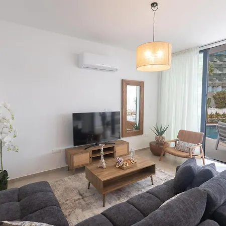 Aqua Pearl Aq01 * Protaras