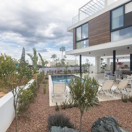 Aqua Pearl Aq01 * Protaras